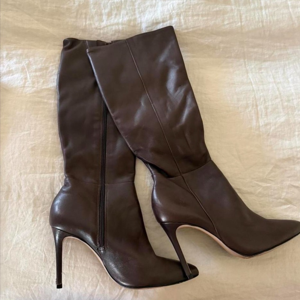 Classic Women's Knee-High Leather Boots in Dark Brown